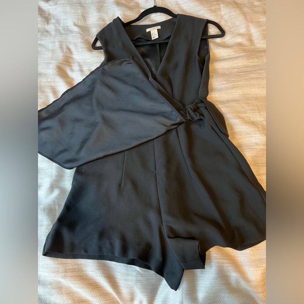 H&M romper - Picture 2 of 5